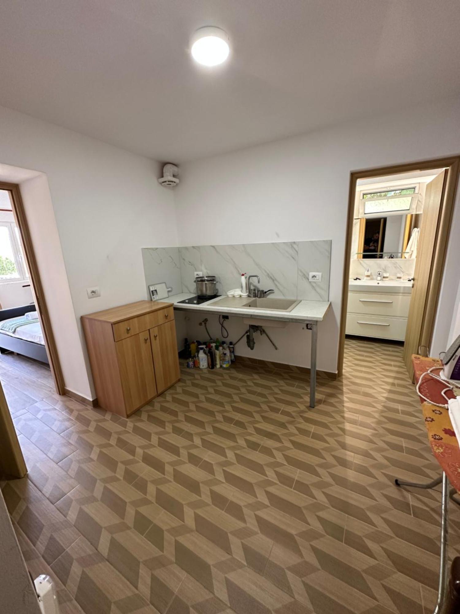 Progon House * Tepelene